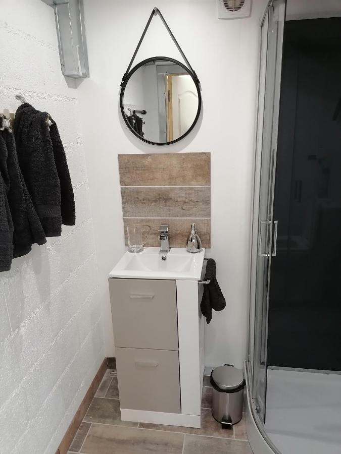 Apartament Best Price #2 "L'Atelier" X5 People Orchamps-Vennes Zewnętrze zdjęcie